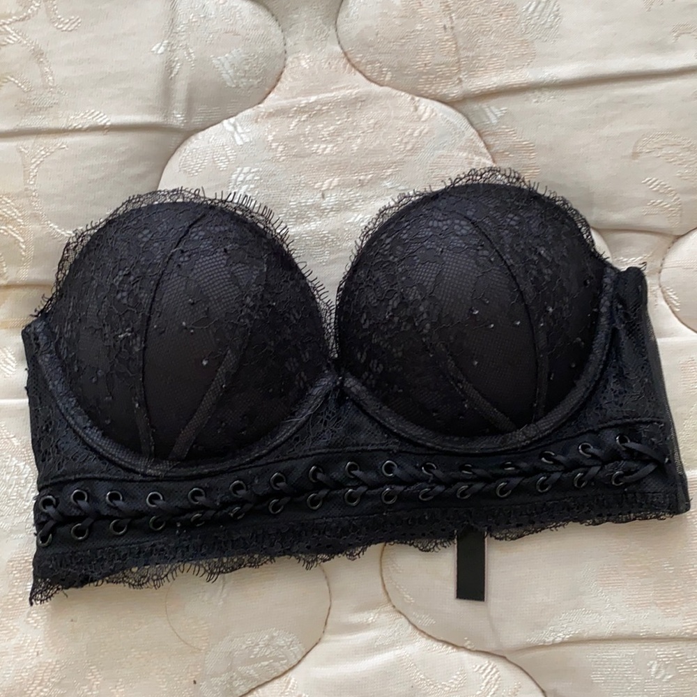 Strapless VS bra